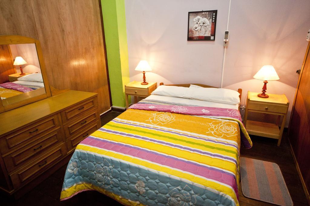 Black Cat Hostel Asuncion Экстерьер фото