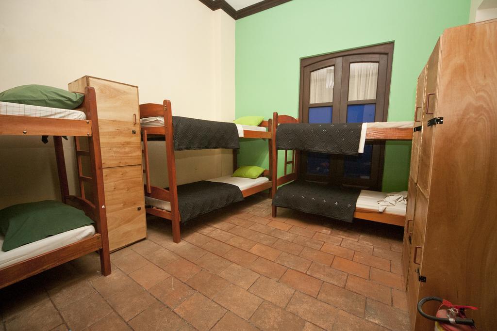 Black Cat Hostel Asuncion Экстерьер фото