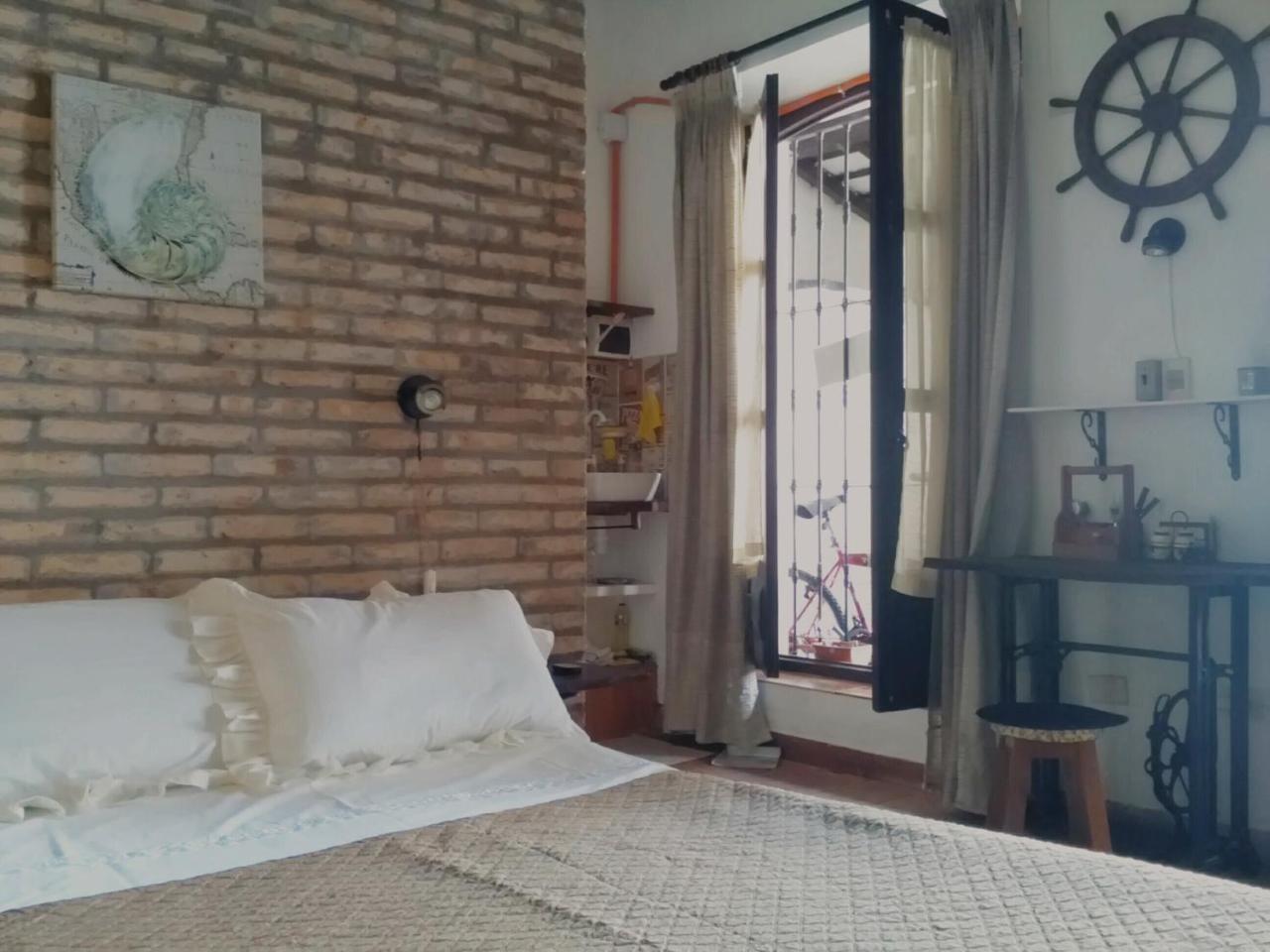 Black Cat Hostel Asuncion Экстерьер фото